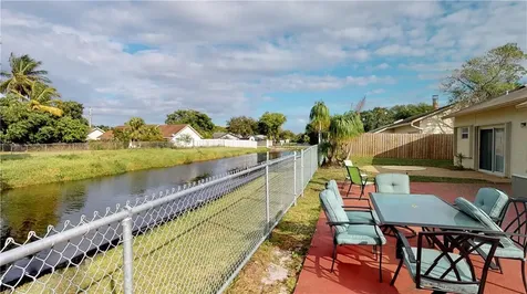 8221 NW 50th Street Lauderhill FL 33351