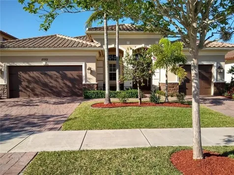 10001 Edgewater Court Parkland FL 33076