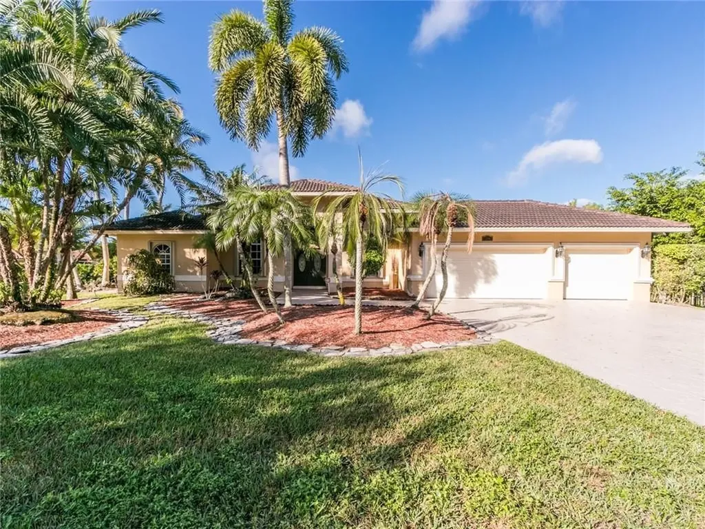 12465 SW 34th Place Davie FL 33330