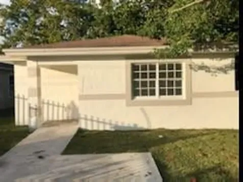 1817 NW 69th Terrace Miami FL 33147