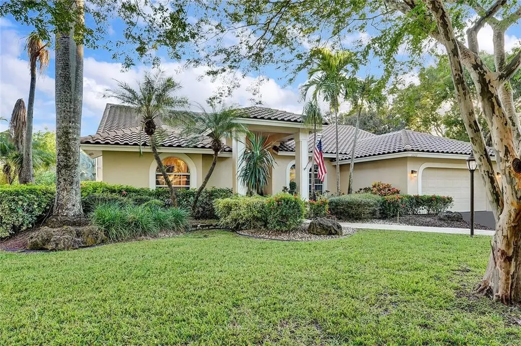 10028 NW 57th Place Coral Springs FL 33076