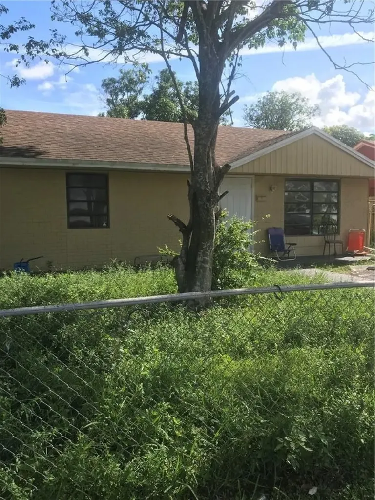 820 NW 6th Avenue Pompano Beach FL 33060