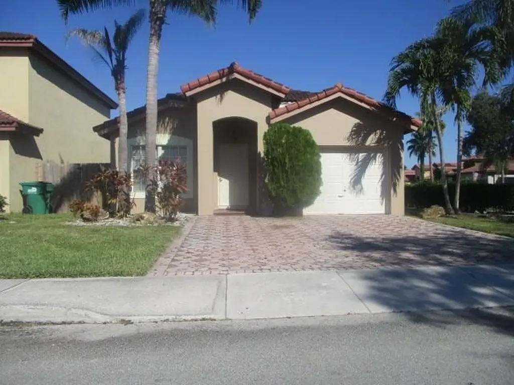 11911 SW 137th Terrace Miami FL 33186