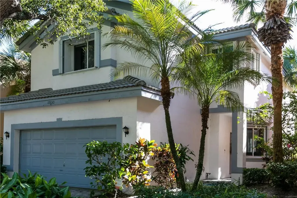 10650 NW 1st Street Plantation FL 33324