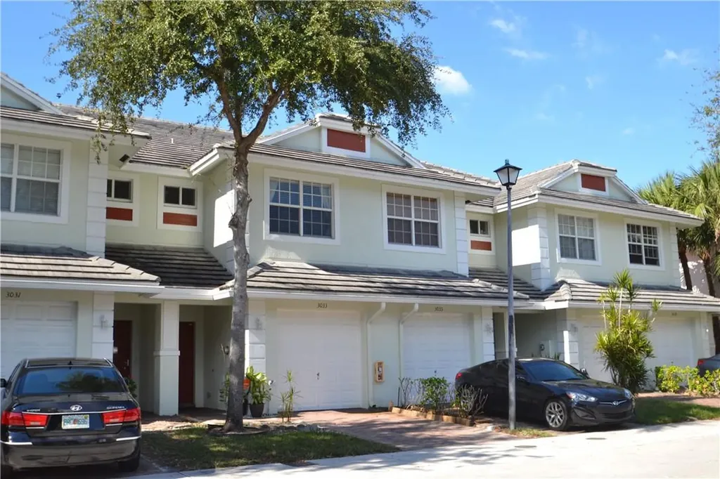 3033 NW 30th Avenue Oakland Park FL 33311