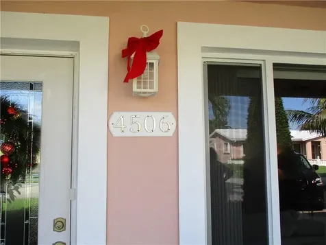 4506 NW 44th Street Tamarac FL 33319