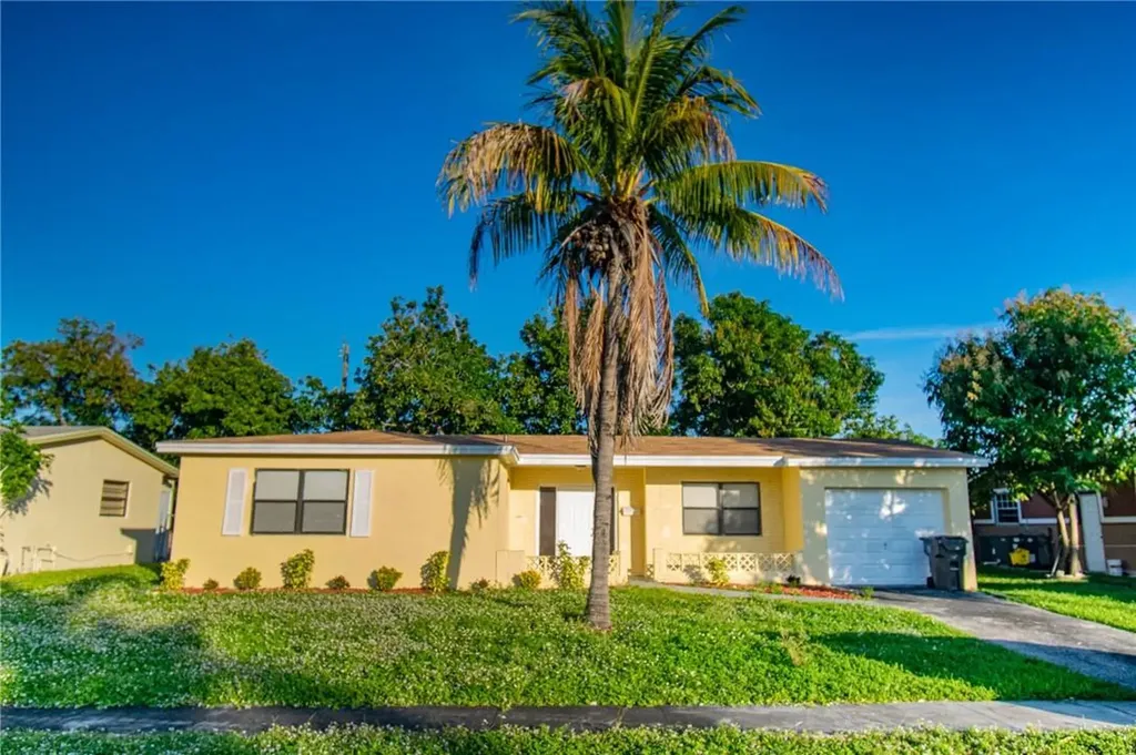 3920 NW 34th Terrace Lauderdale Lakes FL 33309