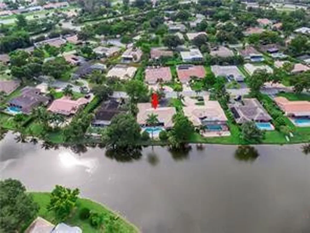 2039 NW 102nd Terrace Coral Springs FL 33071