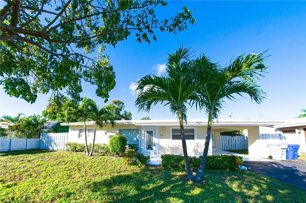 2421 NE 15th Terrace Pompano Beach FL 33064