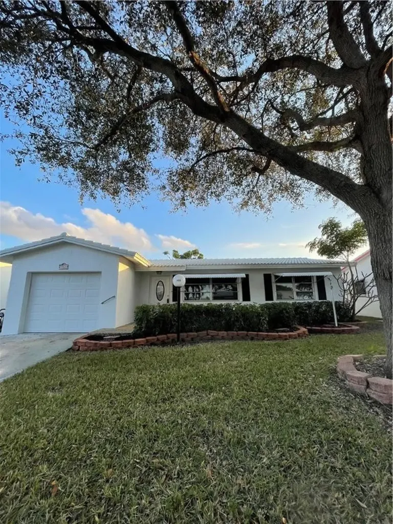 8920 NW 10th Street Plantation FL 33322