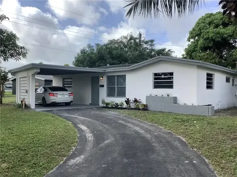3511 NW 35th Avenue Lauderdale Lakes FL 33309