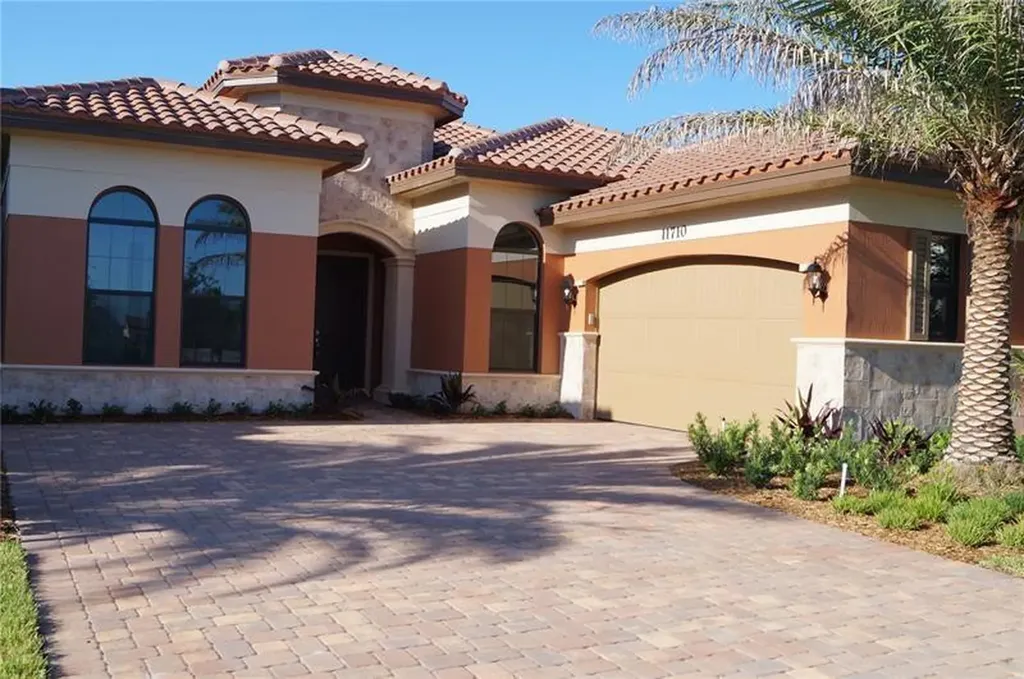 11710 NW 82nd Court Parkland FL 33076