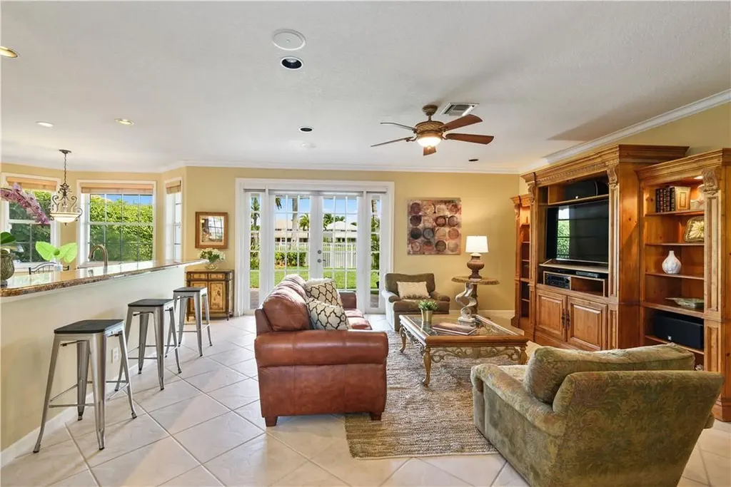 3724 Falcon Ridge Circle Weston FL 33331