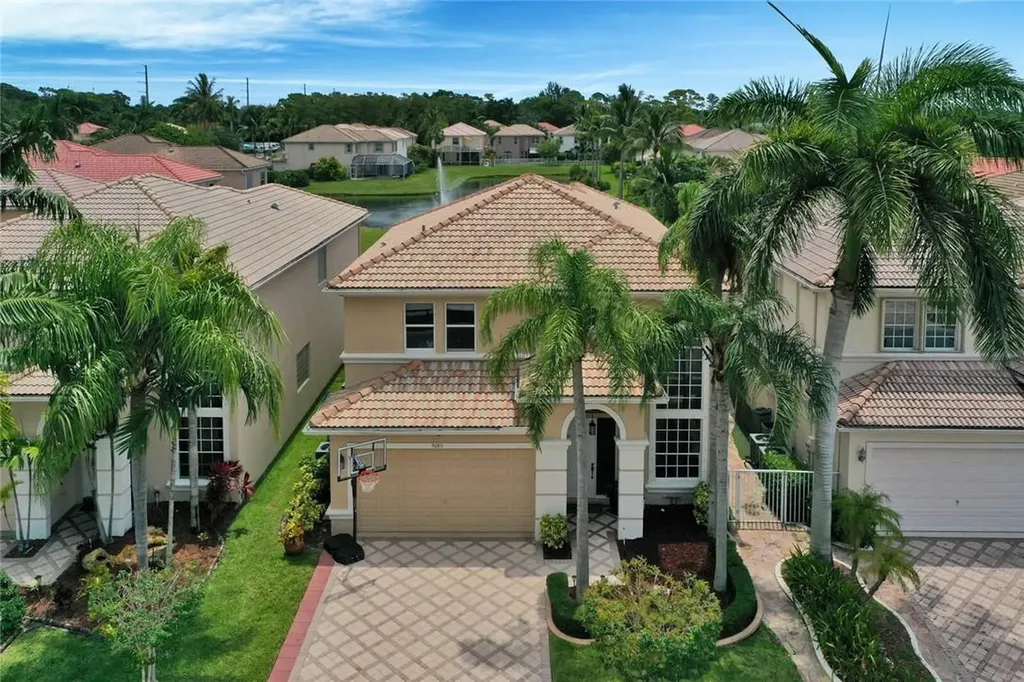 9685 Vineyard Court Boca Raton FL 33428
