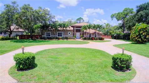 6879 NW 65th Terrace Parkland FL 33067