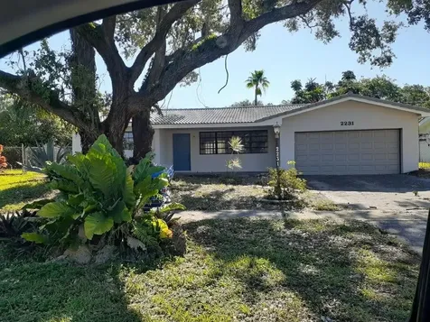 2231 N 34th Avenue Hollywood FL 33021