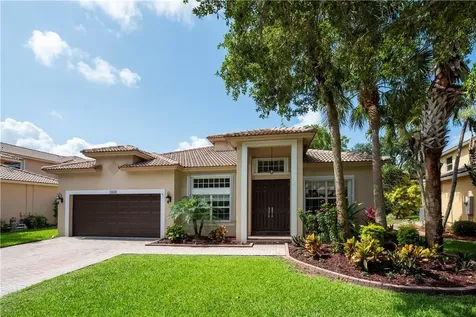 16510 Diamond Place Weston FL 33331