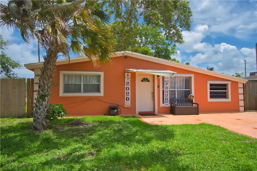 5910 N Farragut Drive Hollywood FL 33021
