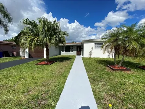 3940 NW 32nd Terrace Lauderdale Lakes FL 33309