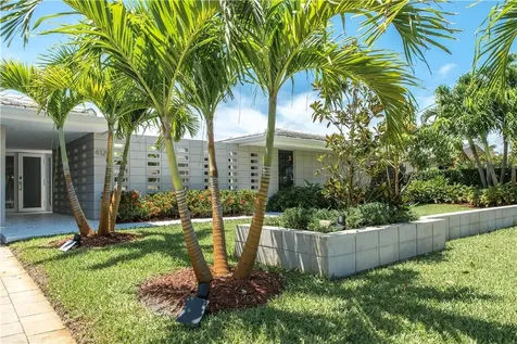 4120 NE 16th Terrace Oakland Park FL 33334