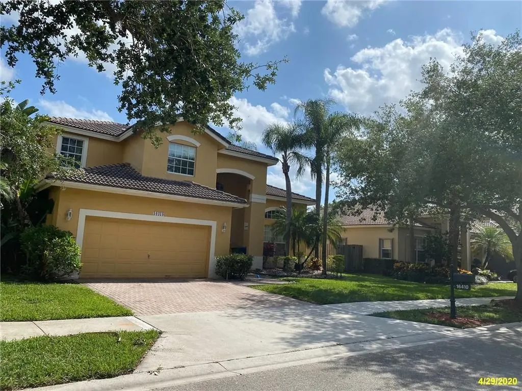 16410 Diamond Head Drive Weston FL 33331