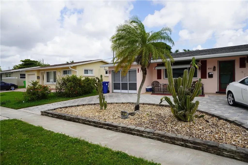 8591 NW 26th Street Sunrise FL 33322