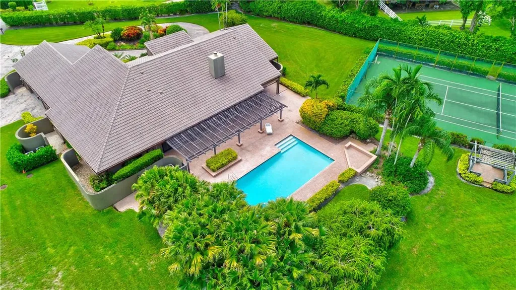 9500 NW 40th Street Coral Springs FL 33065