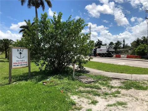 3990 Griffin Road Hollywood FL 33312