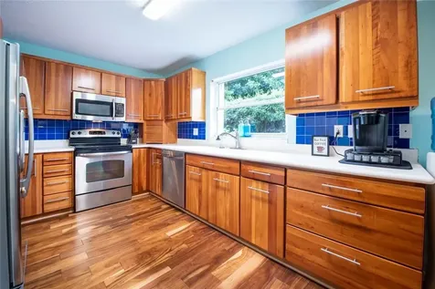 9590 SW 11th Street Pembroke Pines FL 33025