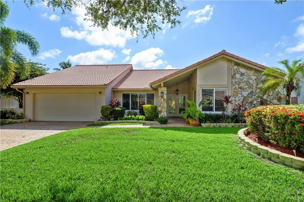 1300 NW 99th Avenue Plantation FL 33322