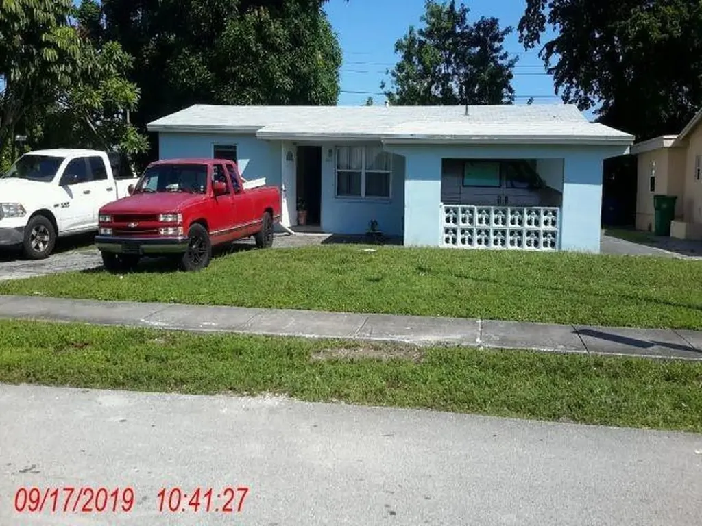 3561 NW 18th Court Lauderhill FL 33311