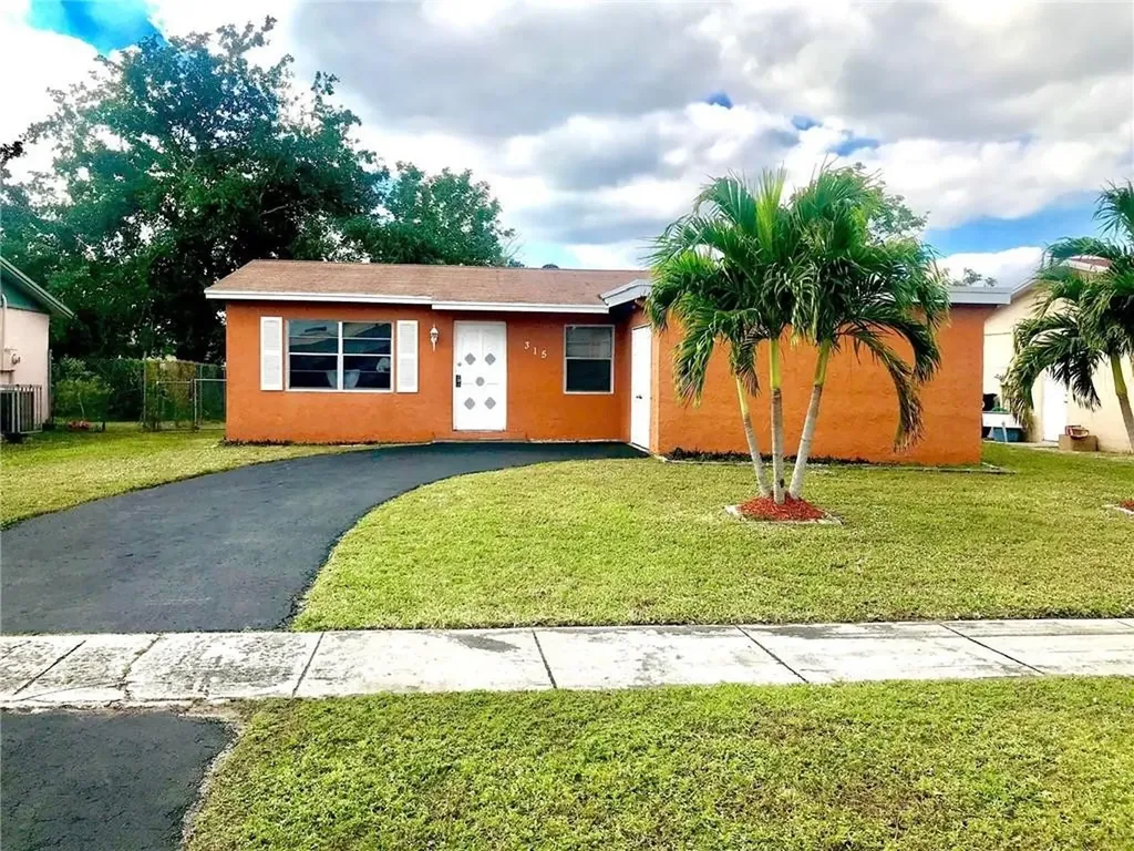 315 SW 76th Terrace North Lauderdale FL 33068