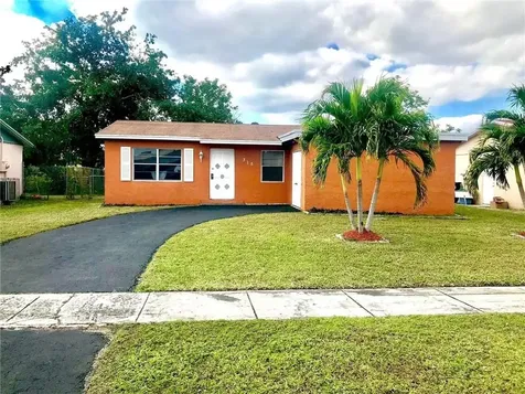 315 SW 76th Terrace North Lauderdale FL 33068