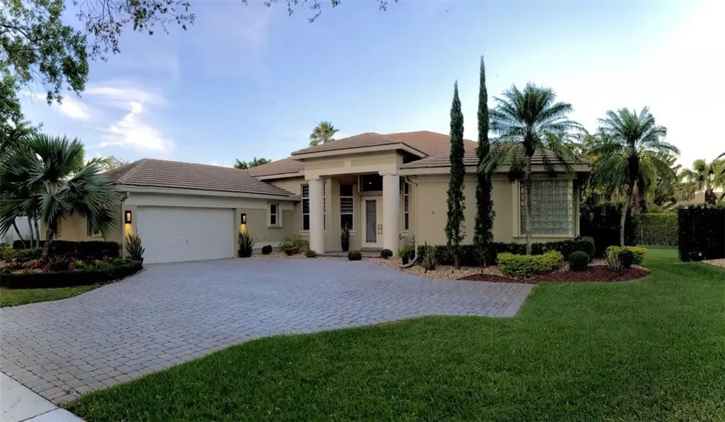 260 Landings Boulevard Weston FL 33327
