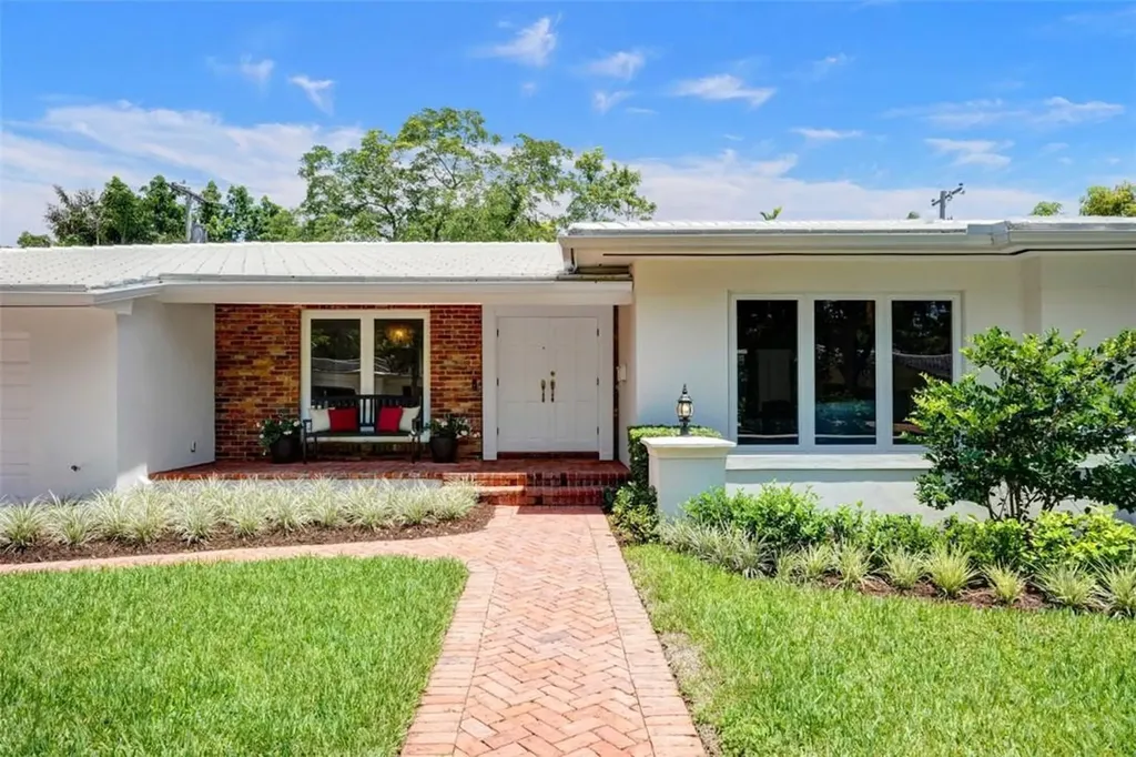 945 Andora Avenue Coral Gables FL 33146