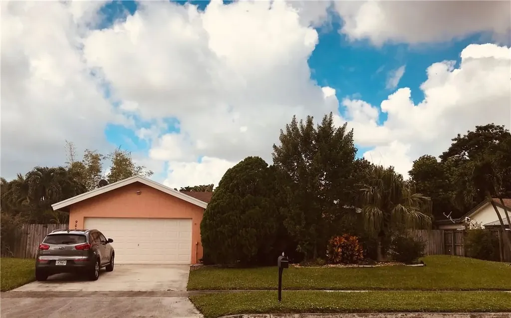 901 NW 49th Way Coconut Creek FL 33063