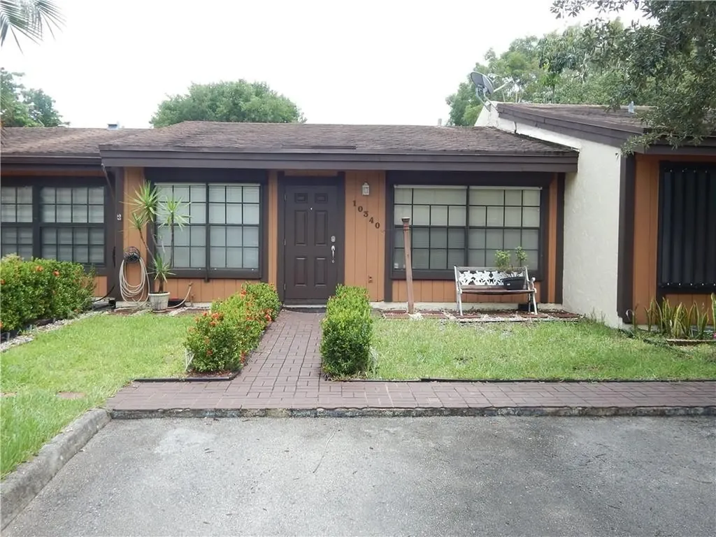 10340 Fig Court Pembroke Pines FL 33026