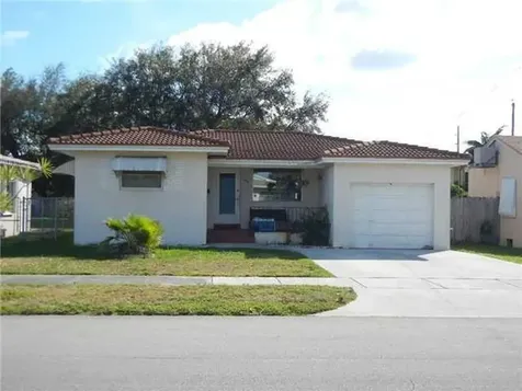 2414 Mckinley Street Hollywood FL 33020