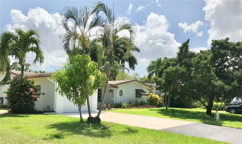 1880 NW 36th Street Oakland Park FL 33309