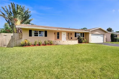 4400 NW 9th Court Coconut Creek FL 33066
