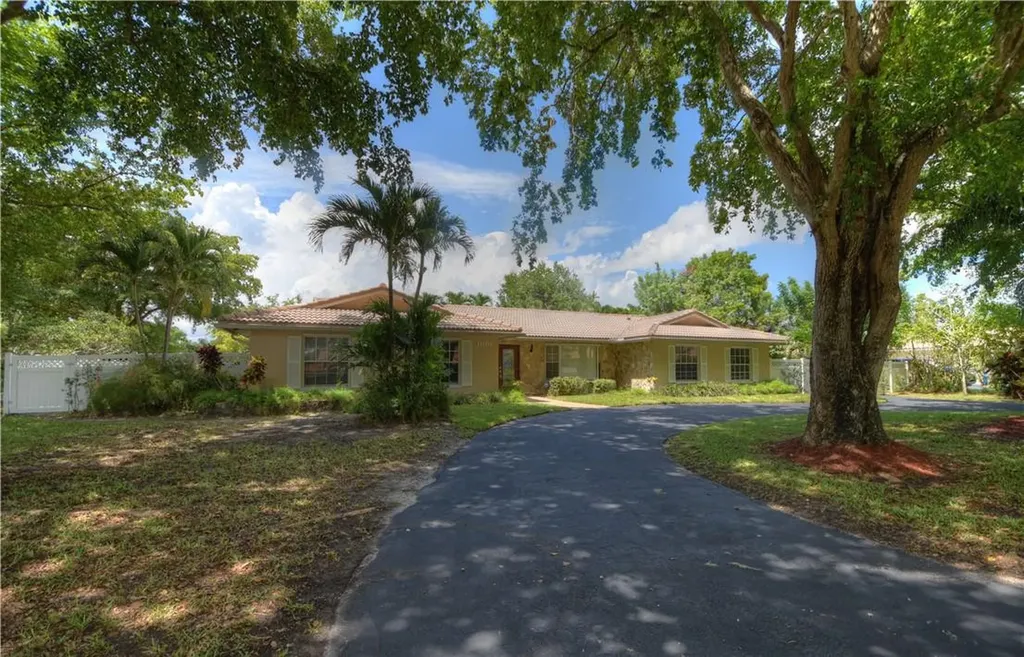 11191 NW 23rd Court Coral Springs FL 33065
