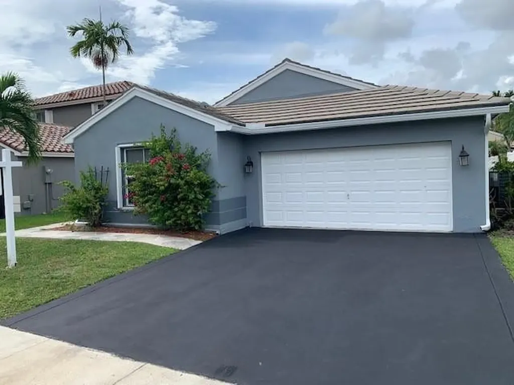 19227 NW 22nd Street Pembroke Pines FL 33029