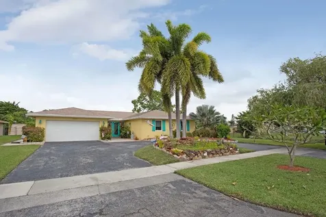 6901 NW 18th Street Margate FL 33063