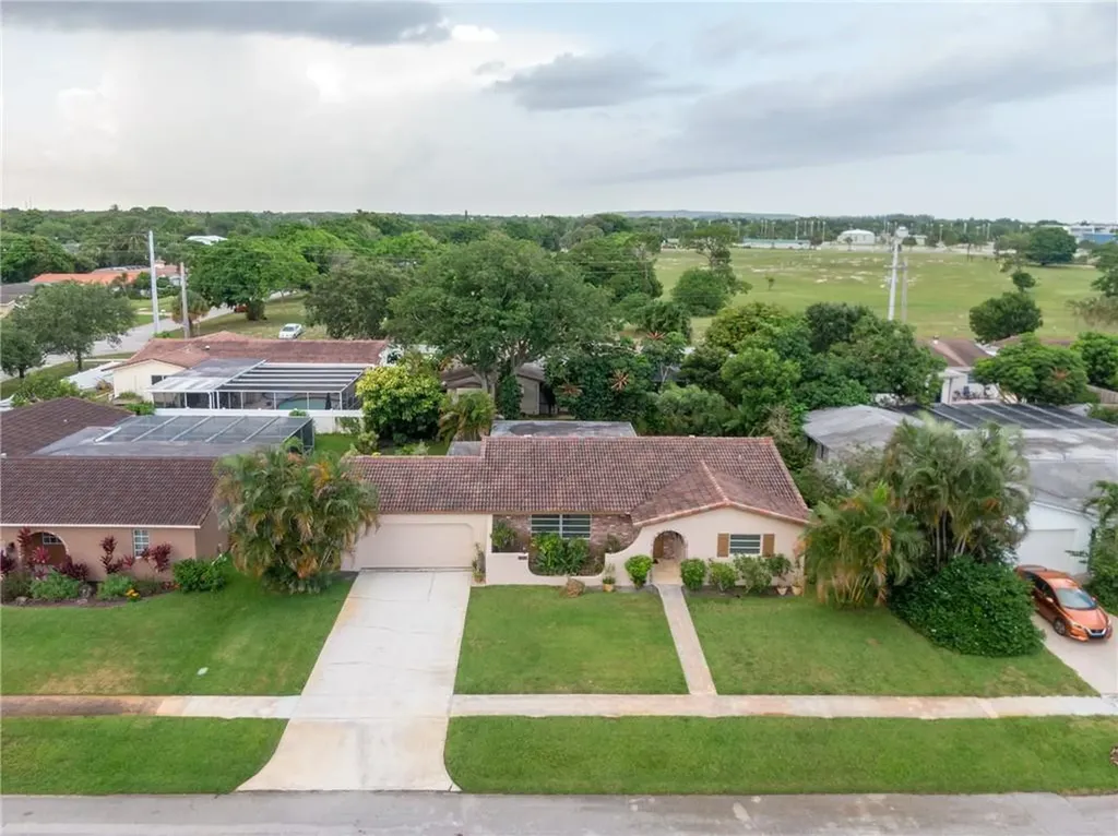 4080 NW 5th Street Coconut Creek FL 33066