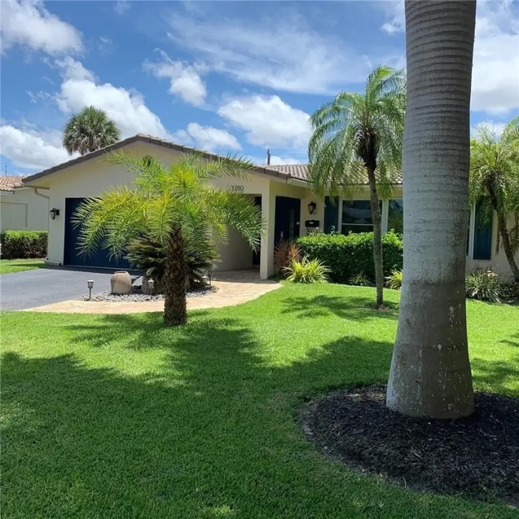 3780 NW 78th Lane Coral Springs FL 33065