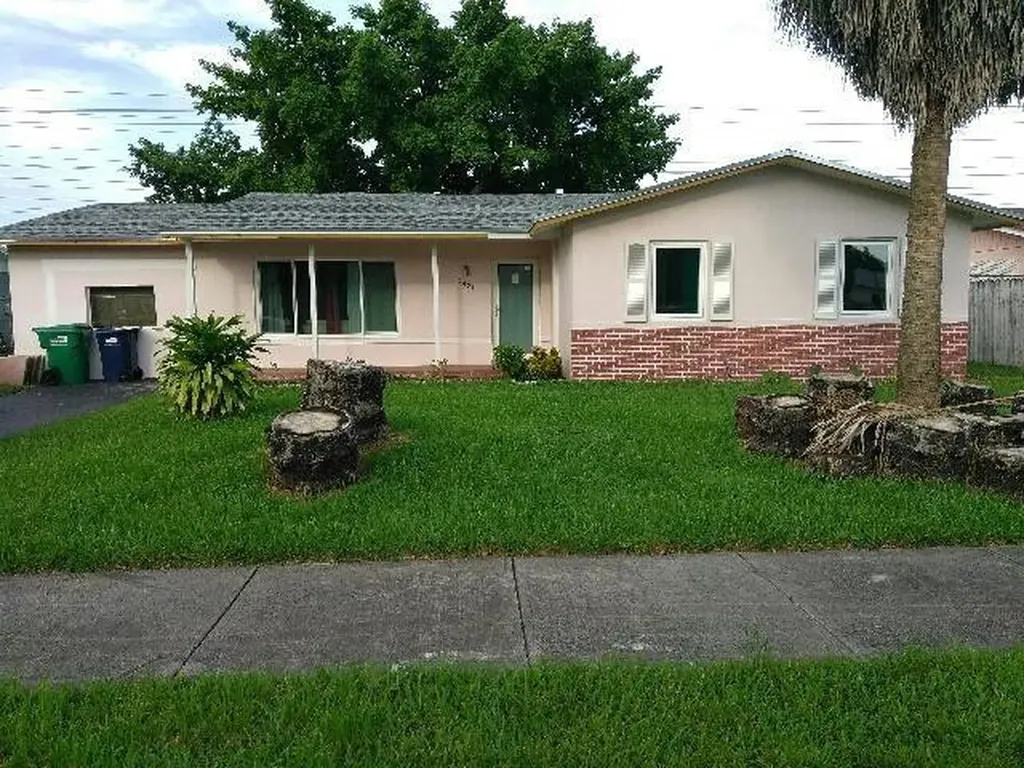 7421 SW 136th Avenue Miami FL 33183