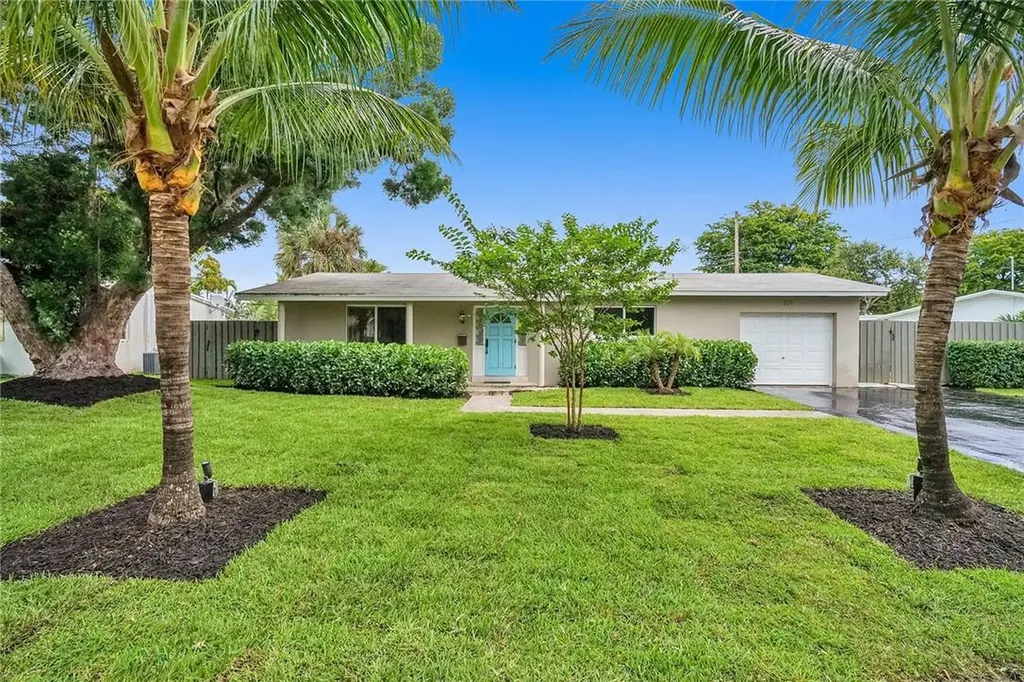 221 SE 8th Street Pompano Beach FL 33060