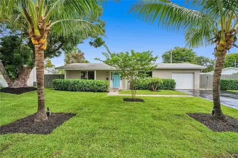 221 SE 8th Street Pompano Beach FL 33060