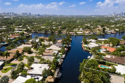 2112 NE 15th Avenue Wilton Manors FL 33305