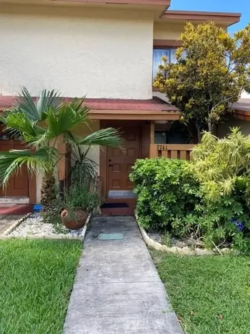 7741 Balboa Street Sunrise FL 33351